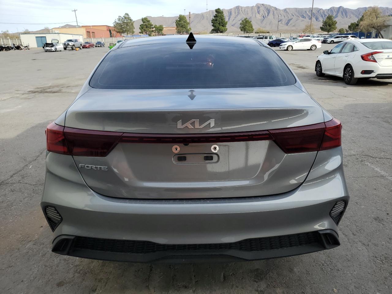 2023 Kia Forte - Image 6