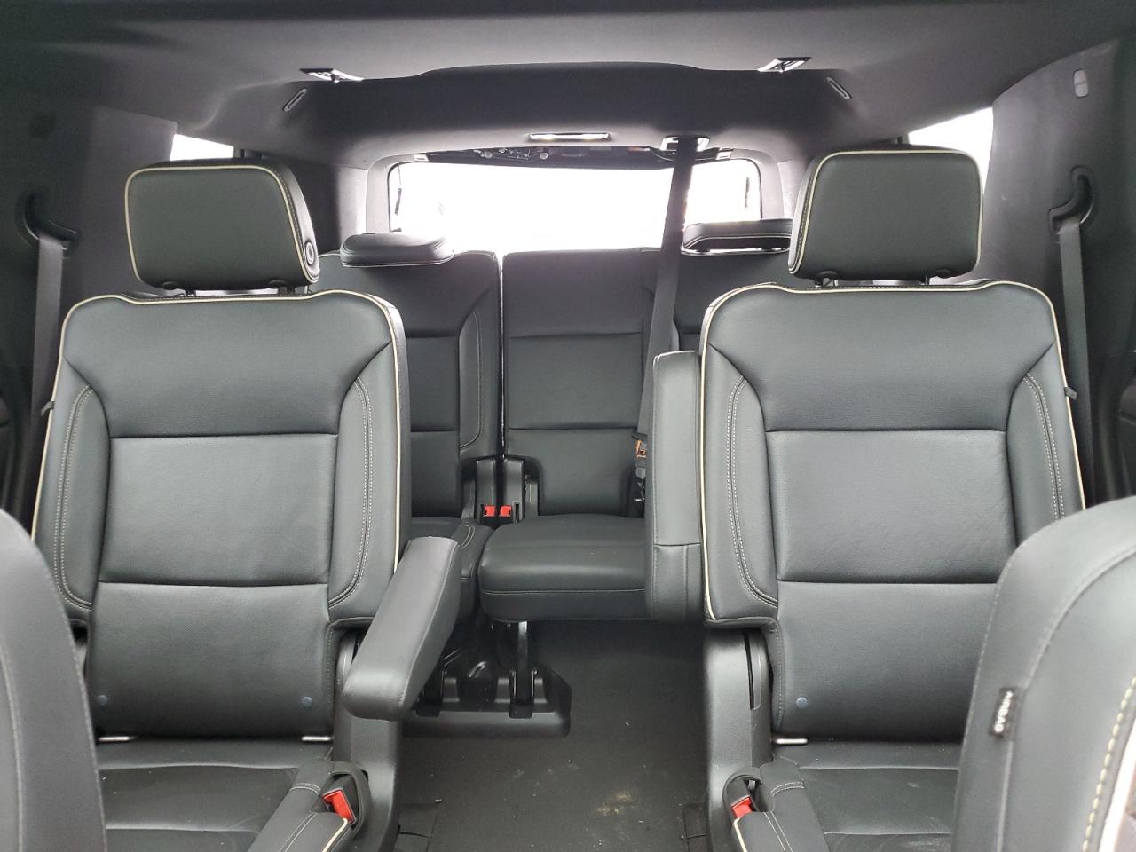 2021 Chevrolet Tahoe - Image 10