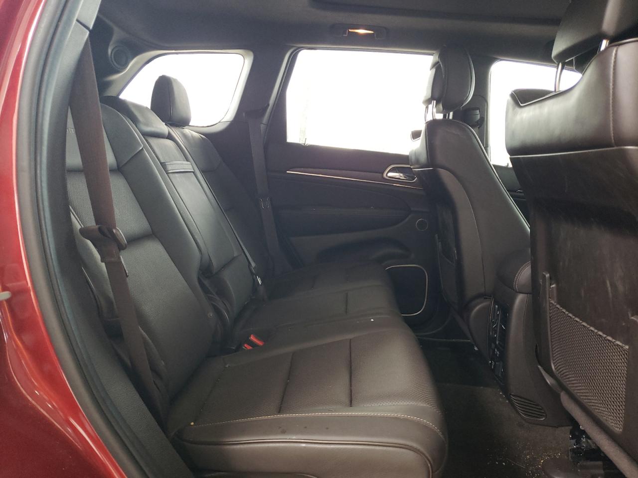 2014 Jeep Grand Cherokee - Image 11