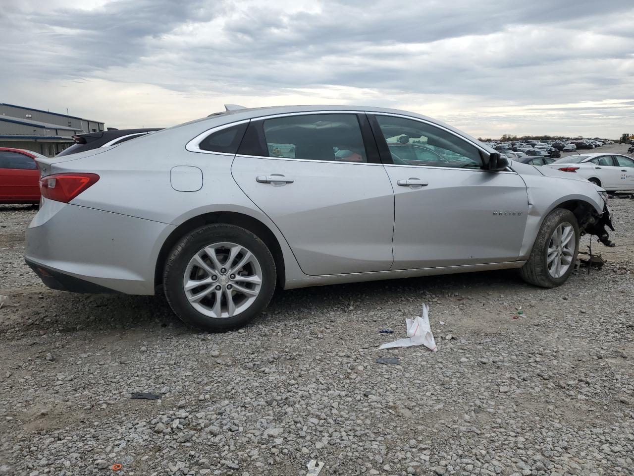 2018 Chevrolet Malibu - Image 3