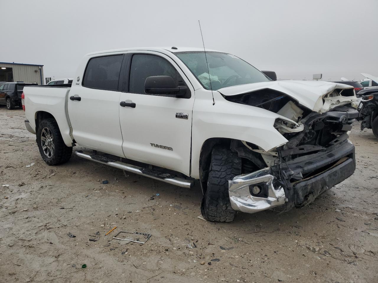 2014 Toyota Tundra - Image 4