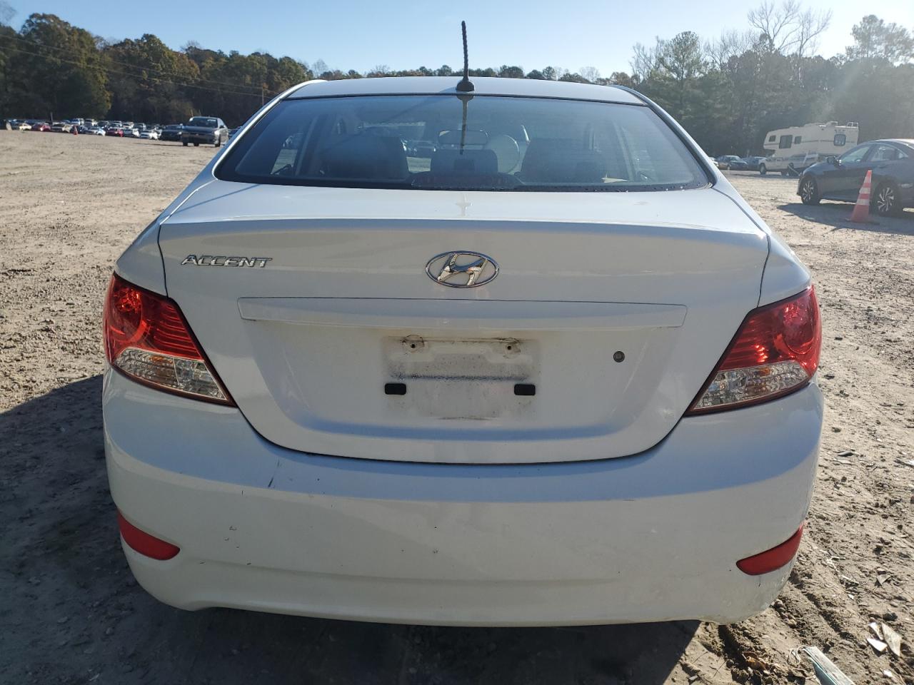 2014 Hyundai Accent Gls VIN: KMHCT4AE8EU701757 Lot: 80267814