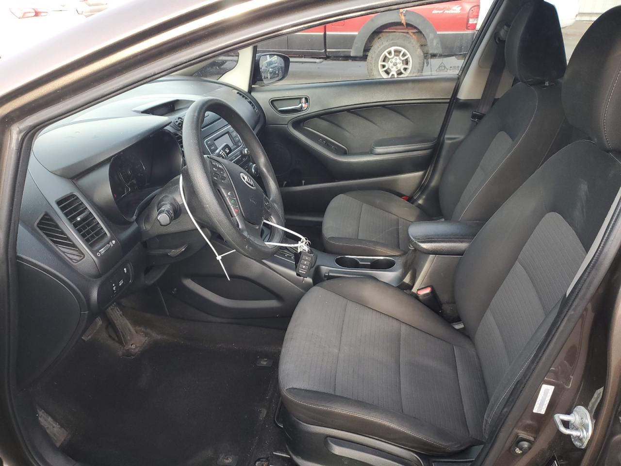 2014 Kia Forte - Image 7