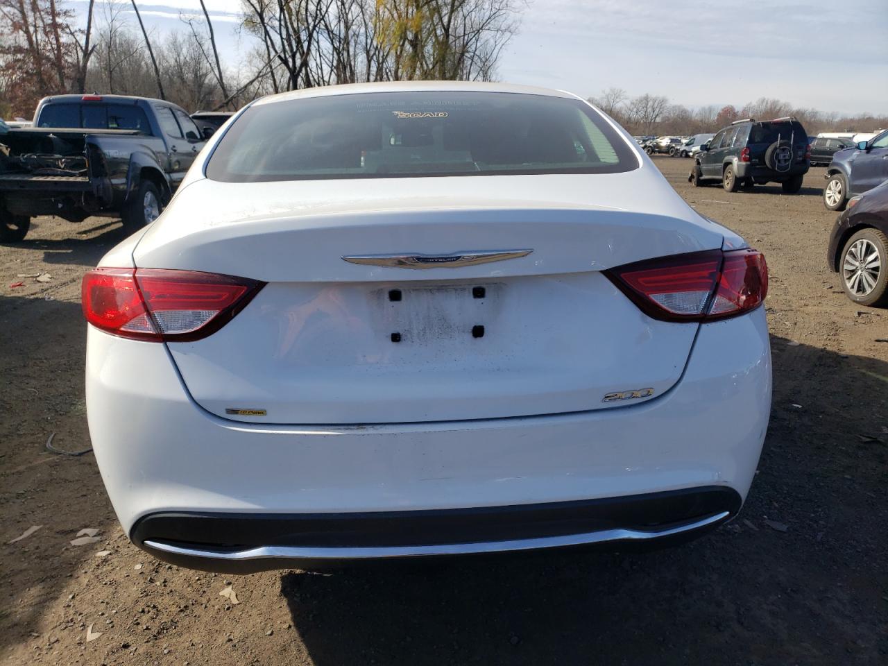 2015 Chrysler 200 Limited VIN: 1C3CCCAB8FN708714 Lot: 80099884