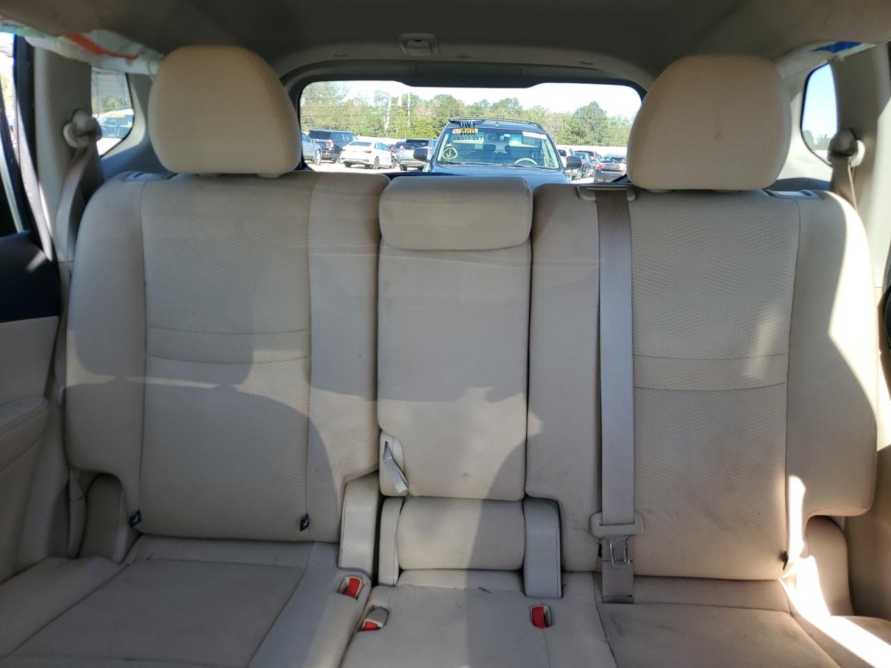 2016 Nissan Rogue - Image 10