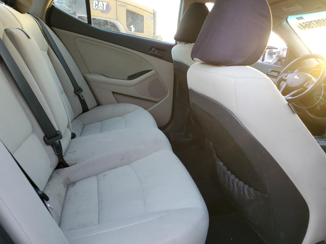 2013 Kia Optima - Image 10