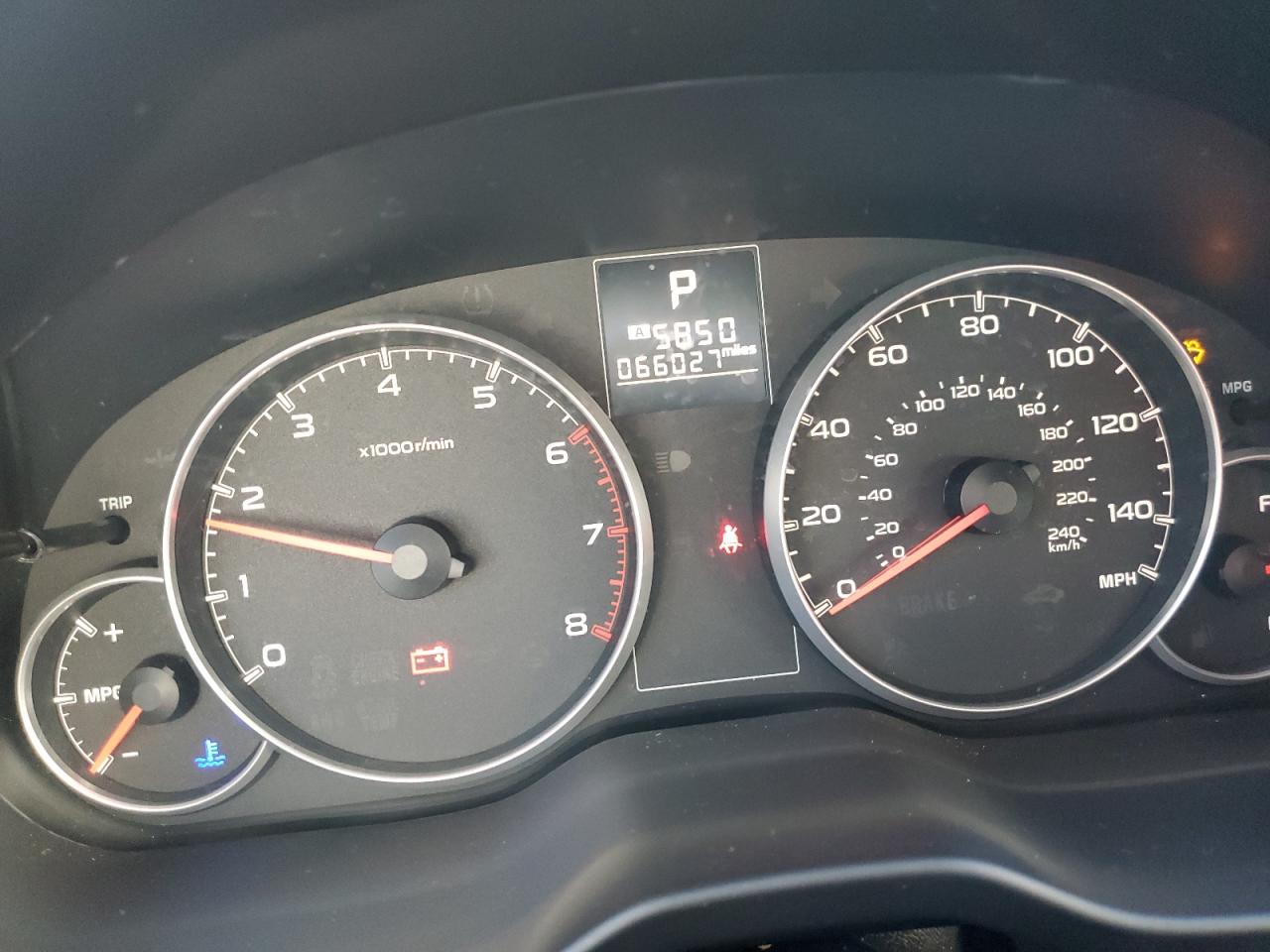 2013 Subaru Legacy - Image 9