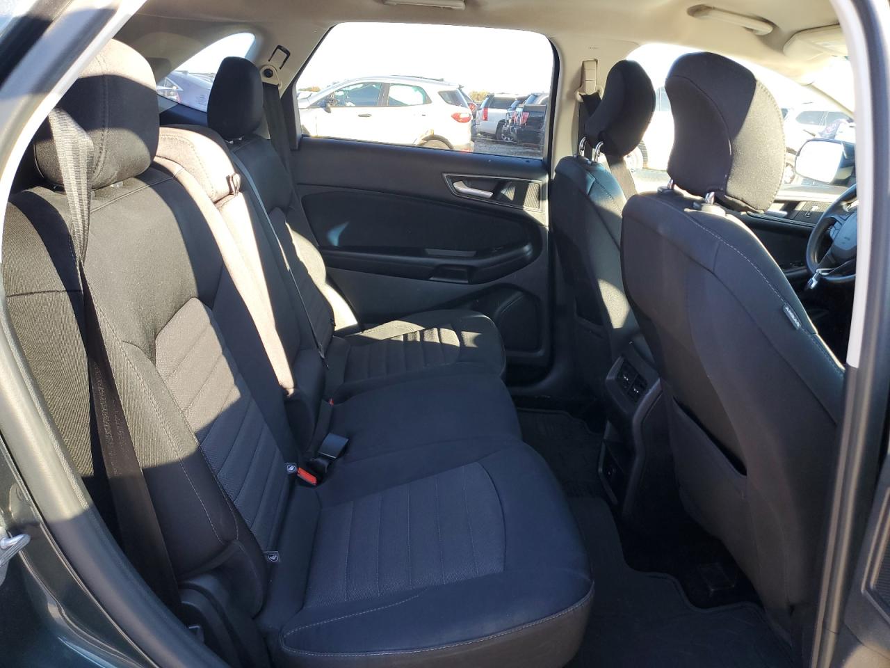2015 Ford Edge - Image 11
