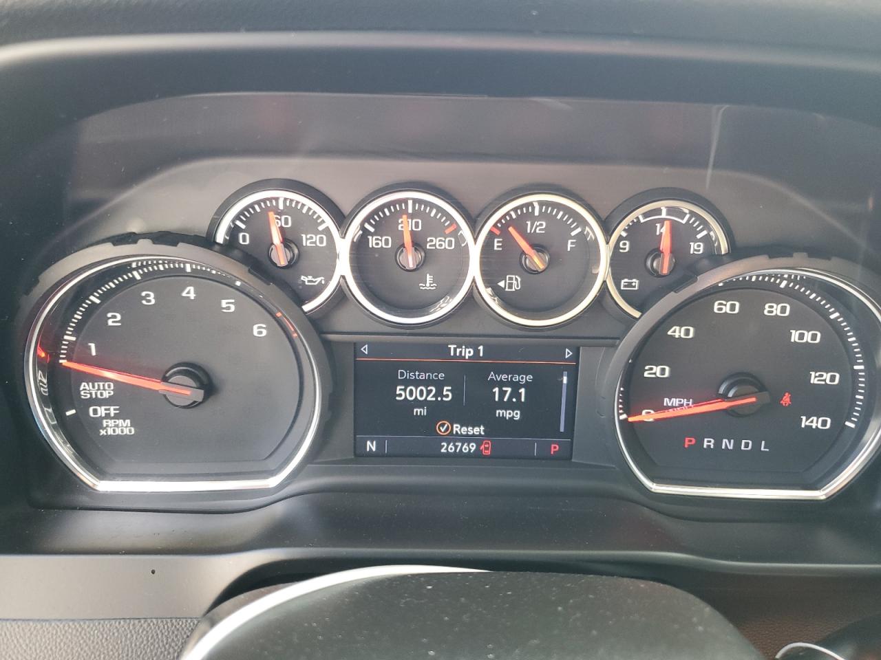 2022 Chevrolet Silverado - Image 9