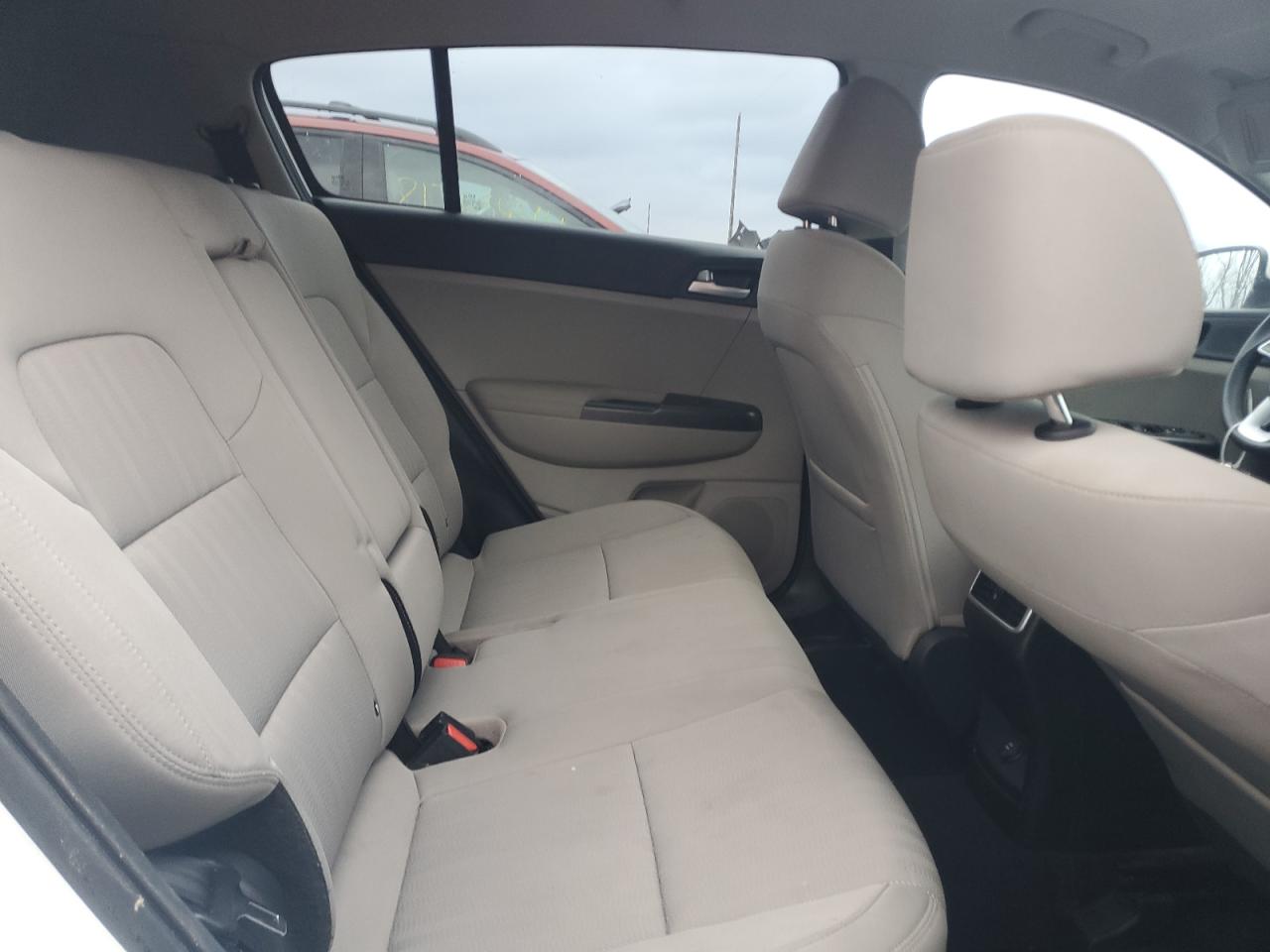 2021 Kia Sportage - Image 11