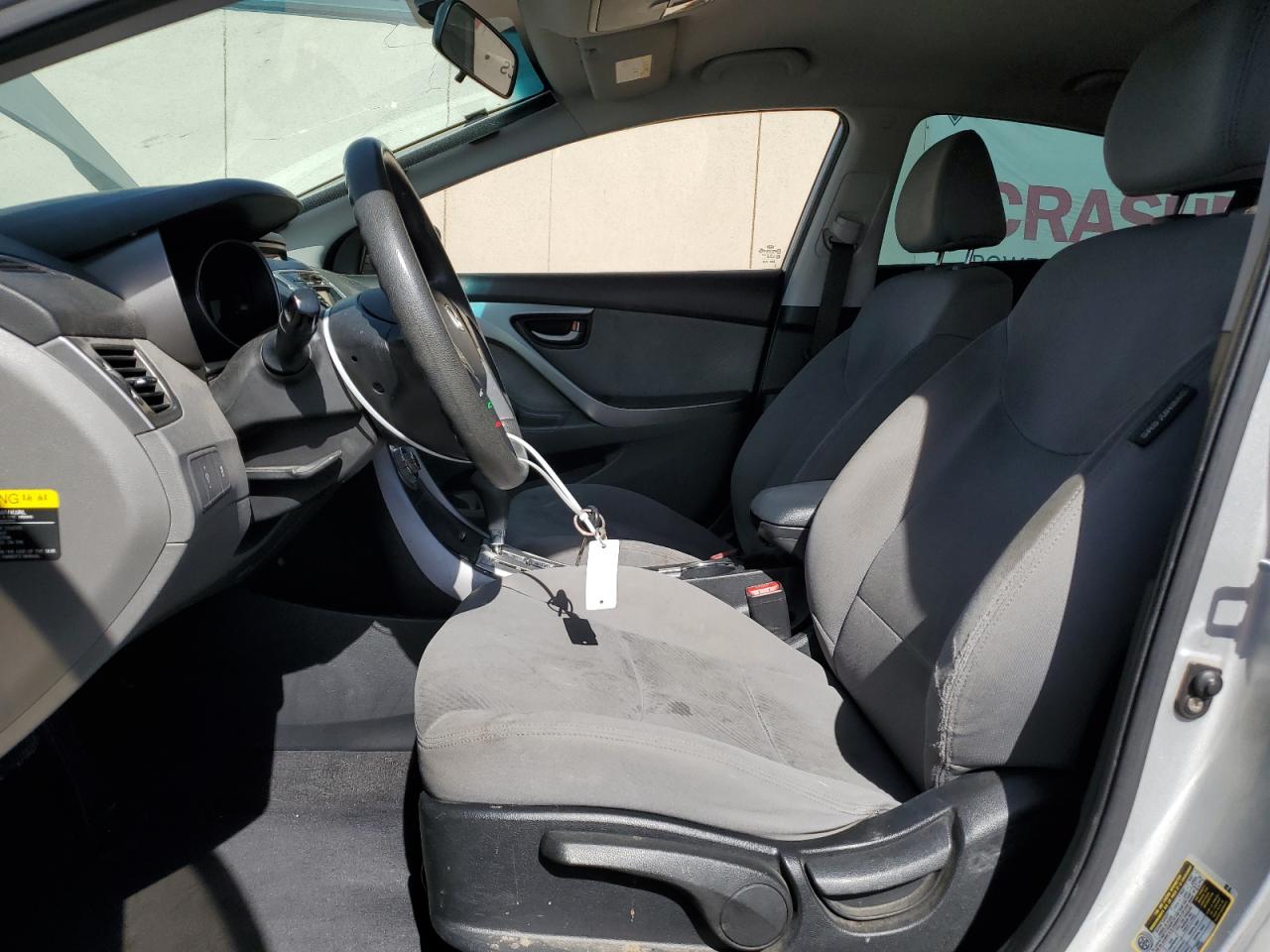 2011 Hyundai Elantra - Image 7