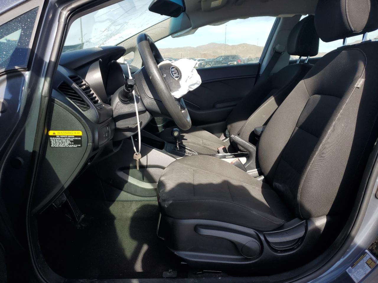 2016 Kia Forte - Image 7