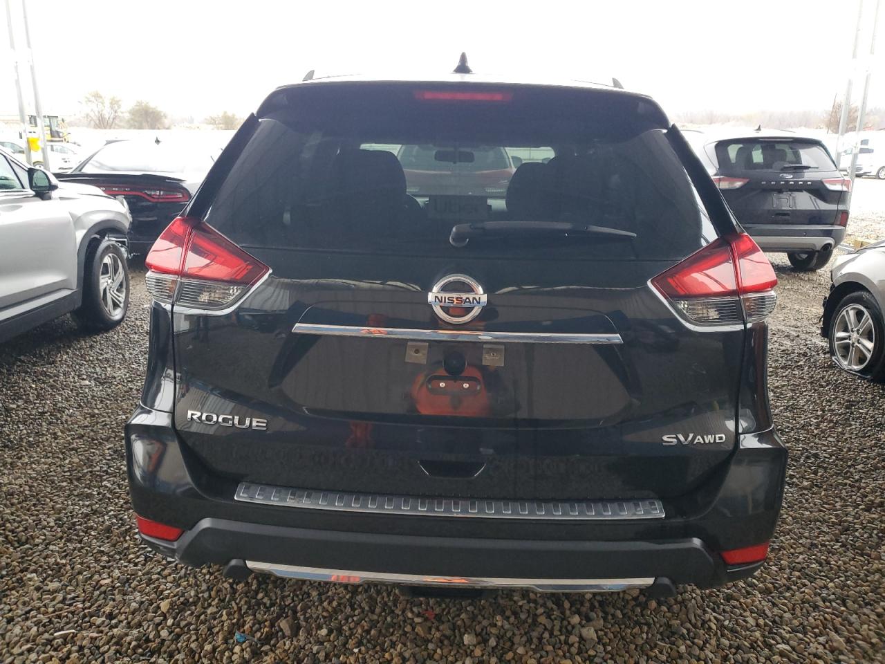 2018 Nissan Rogue - Image 6
