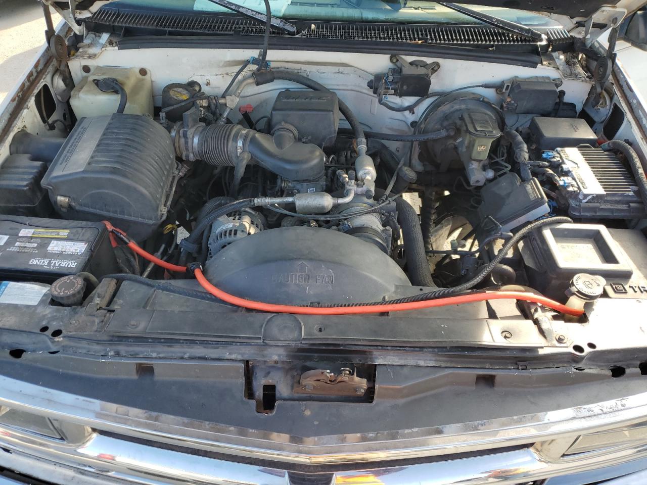 1998 Chevrolet Tahoe - Image 13