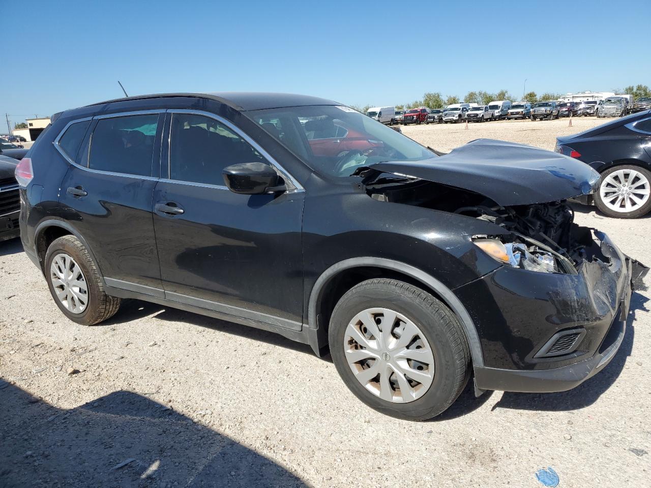 VIN KNMAT2MT8GP633326 2016 NISSAN ROGUE no.4