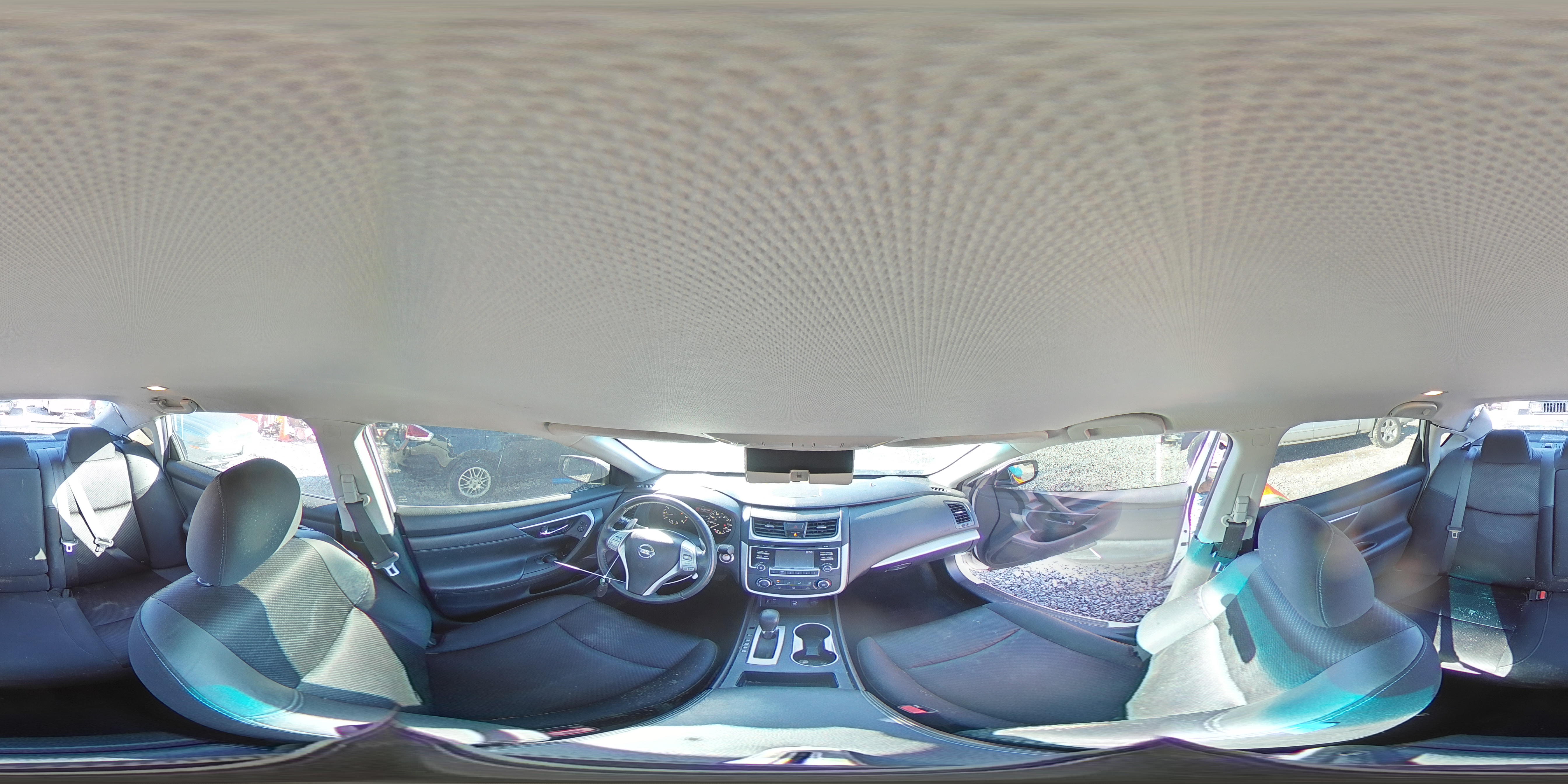 2016 Nissan Altima - Image 14
