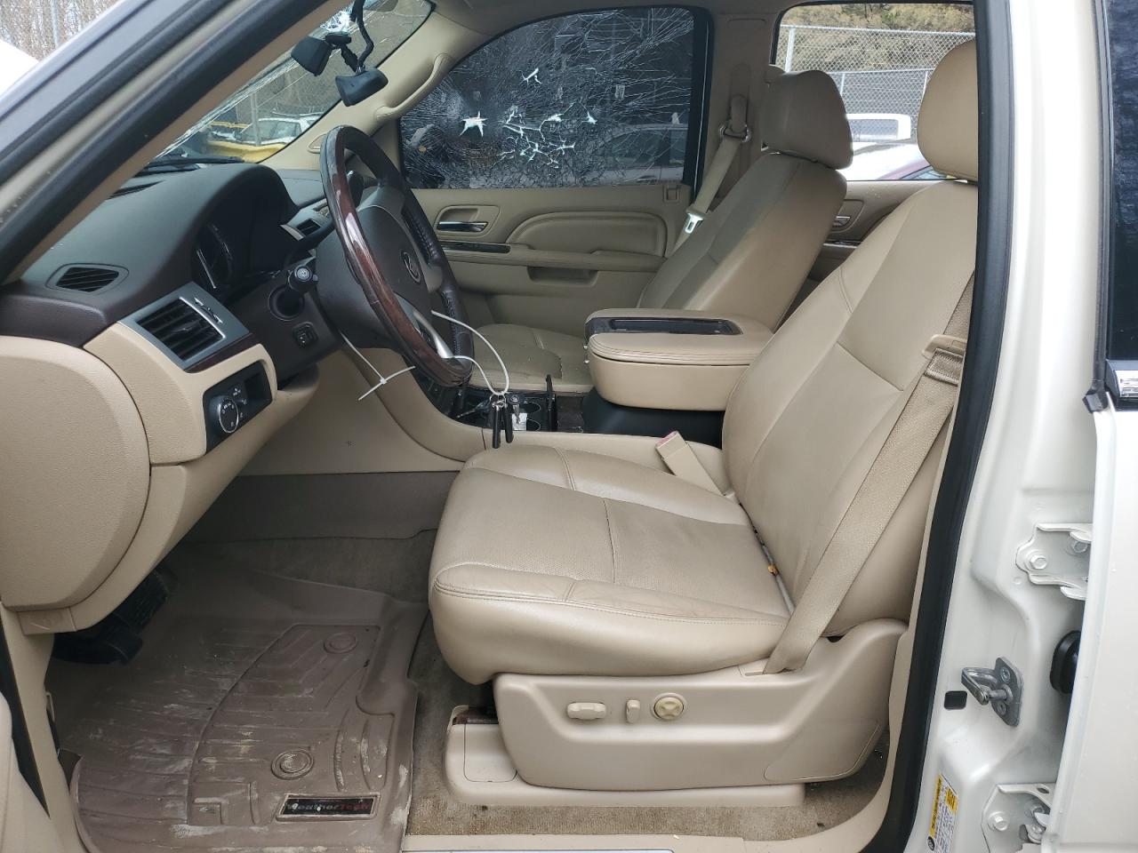 2013 Cadillac Escalade - Image 7