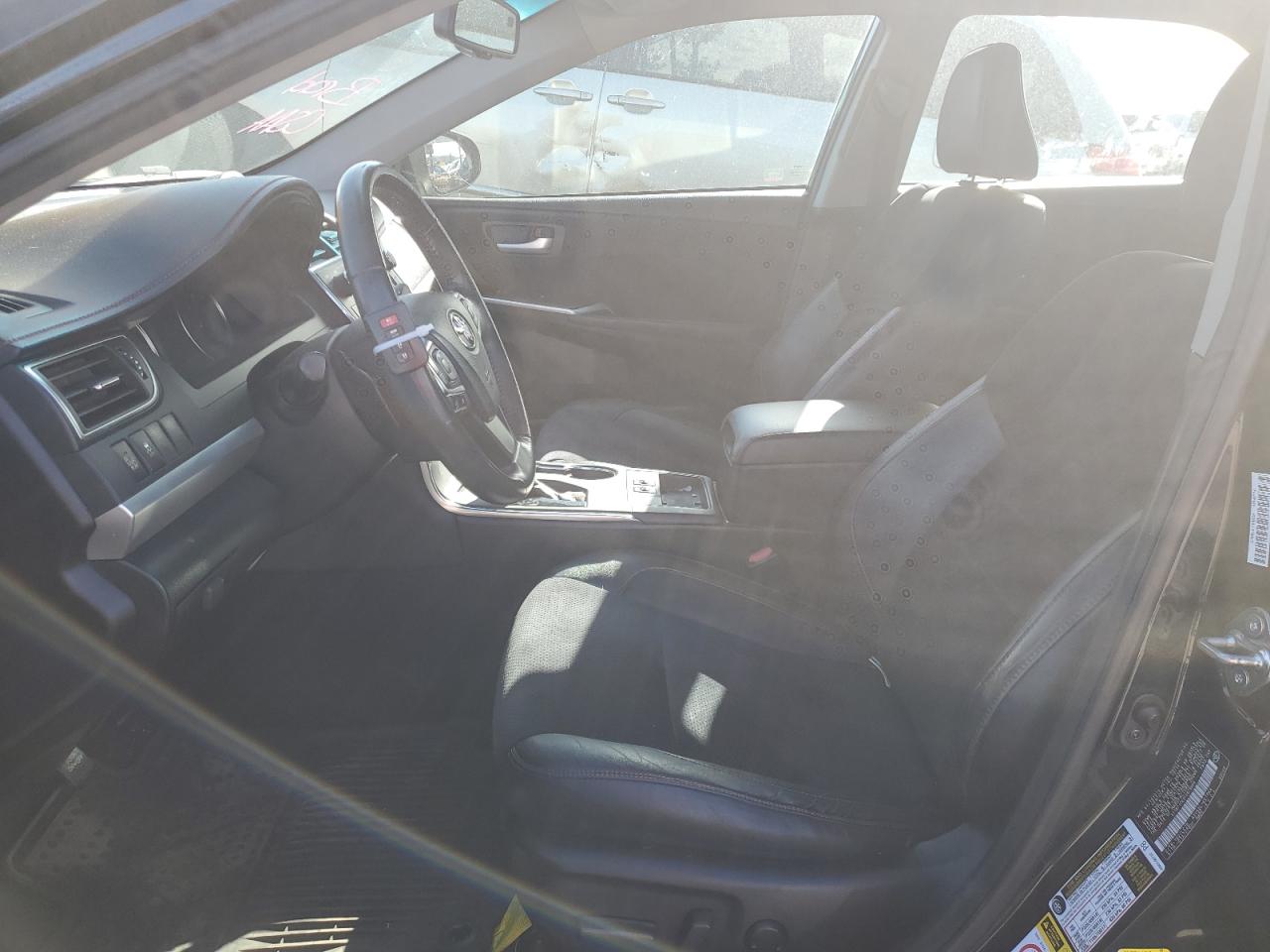 2015 Toyota Camry - Image 7