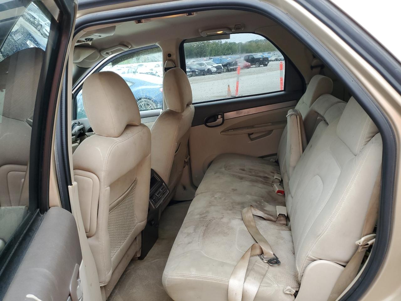2005 Buick Rendezvous - Image 11