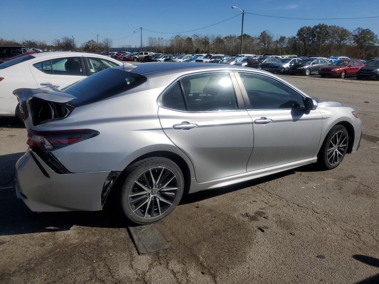 2021 Toyota Camry - Image 3