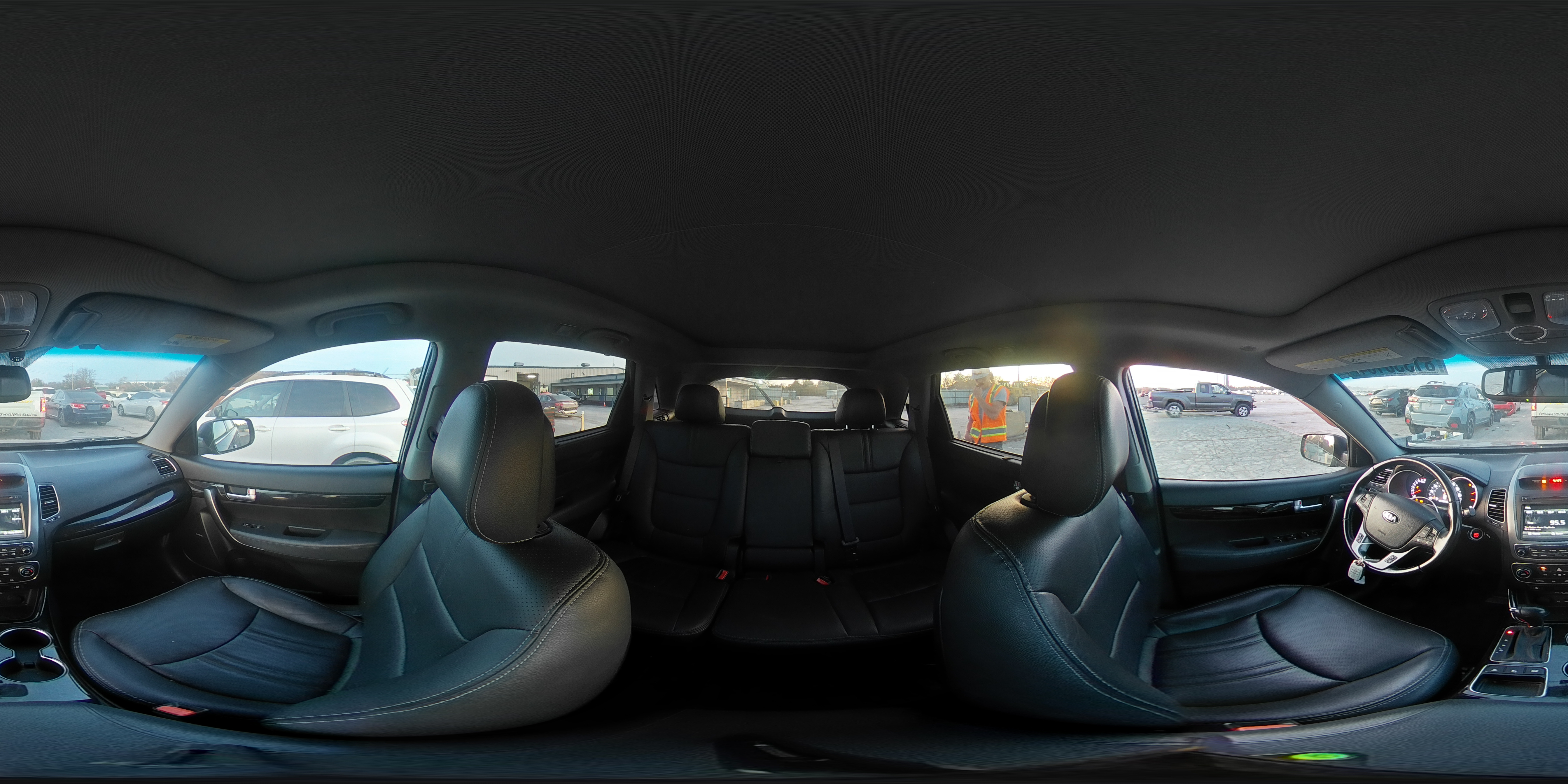 2015 Kia Sorento - Image 13