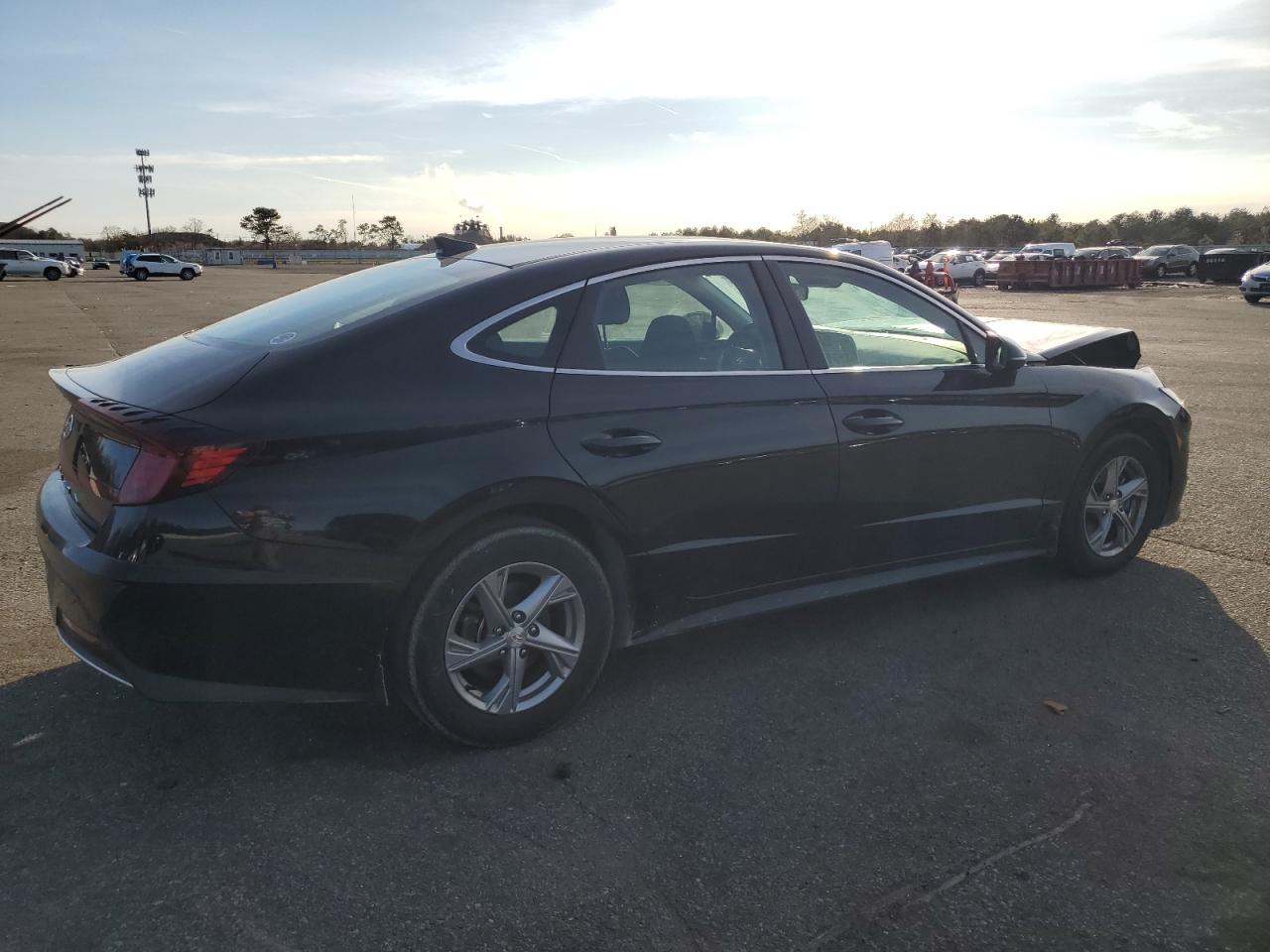 2023 Hyundai Sonata - Image 3