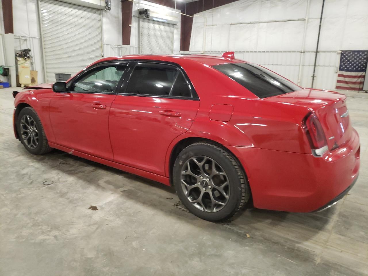 VIN 2C3CCAGG2FH923120 2015 CHRYSLER 300 no.2