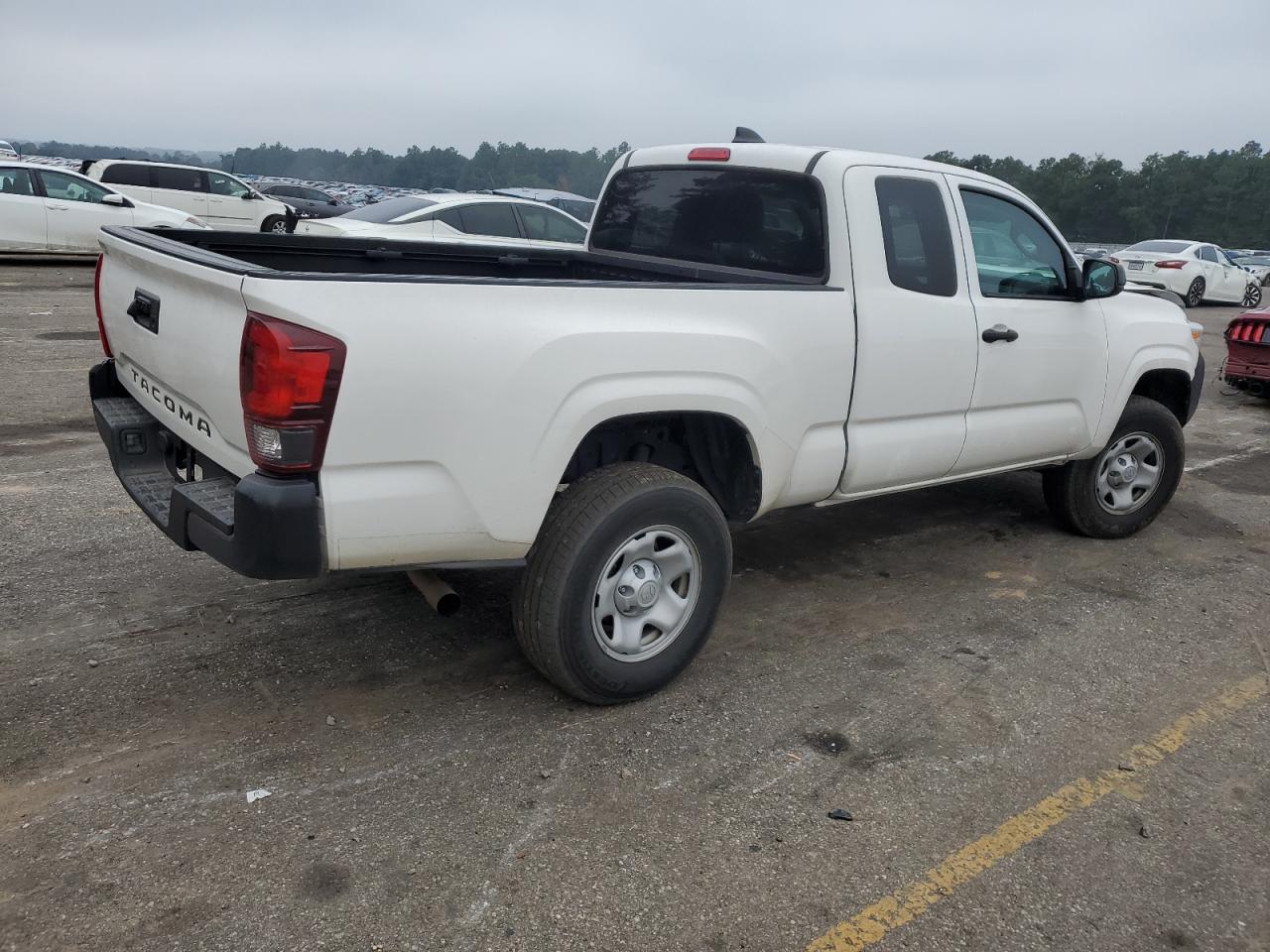 2021 Toyota Tacoma - Image 3