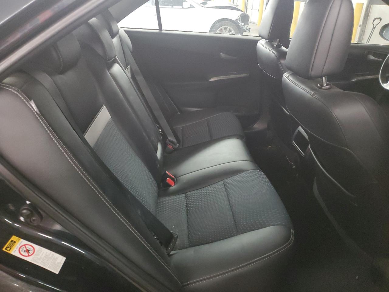 2014 Toyota Camry - Image 10