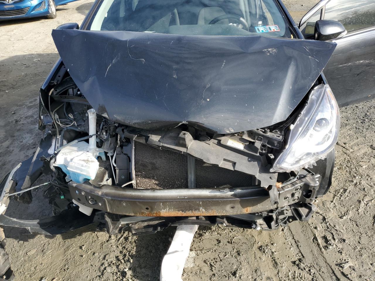 2016 Toyota Prius - Image 11