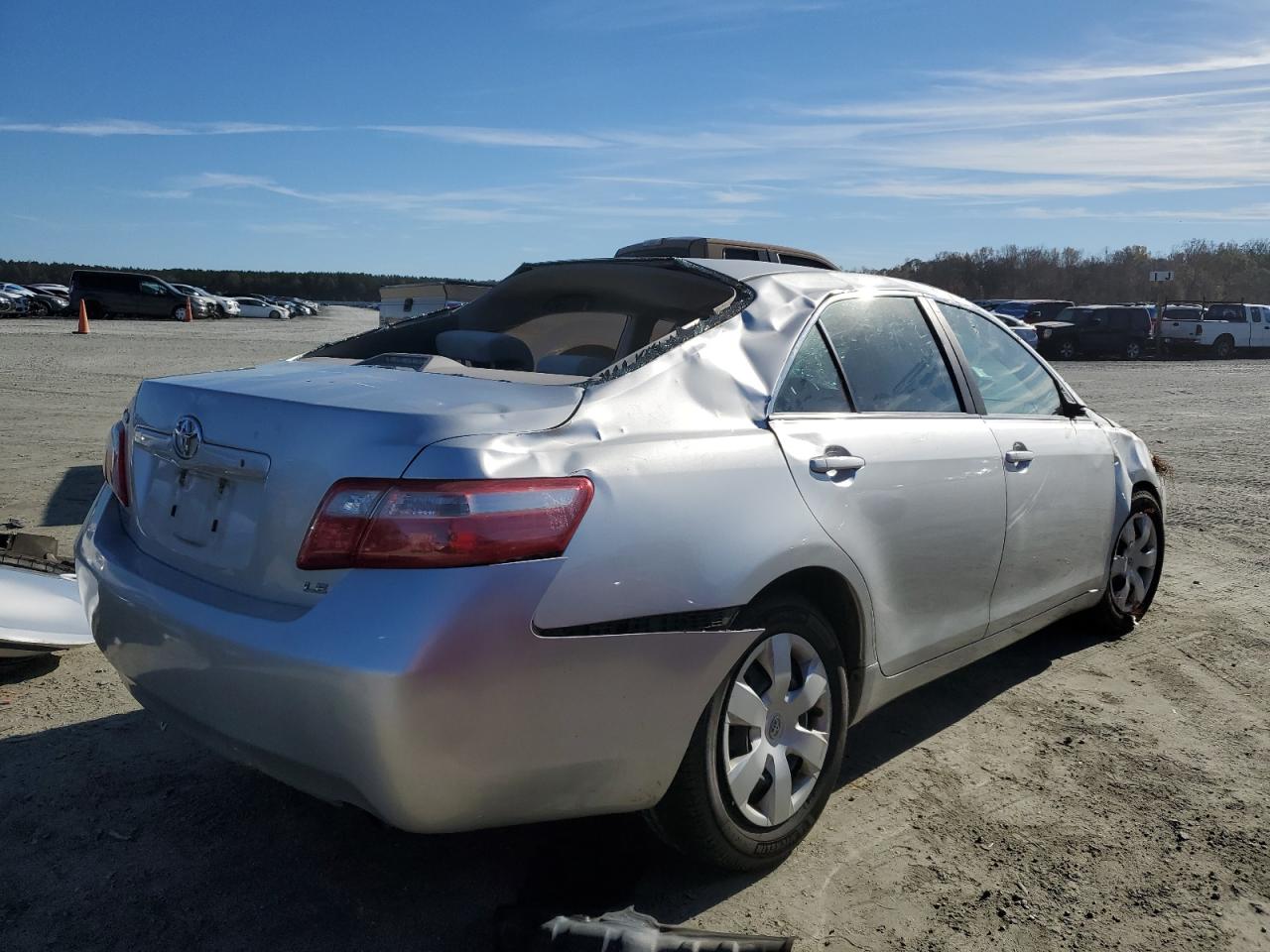2009 Toyota Camry - Image 3