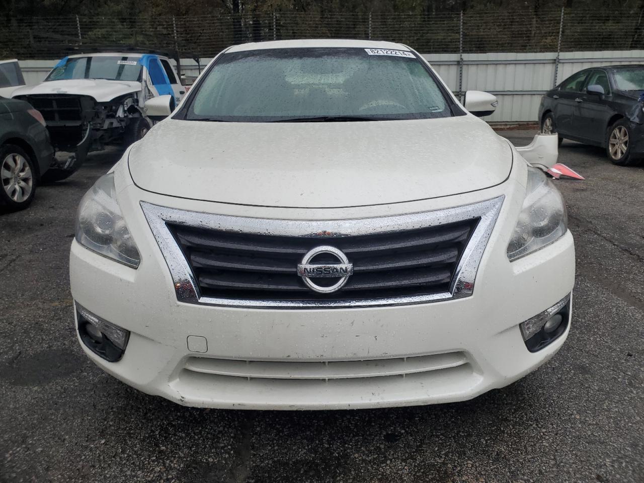 2015 Nissan Altima - Image 5