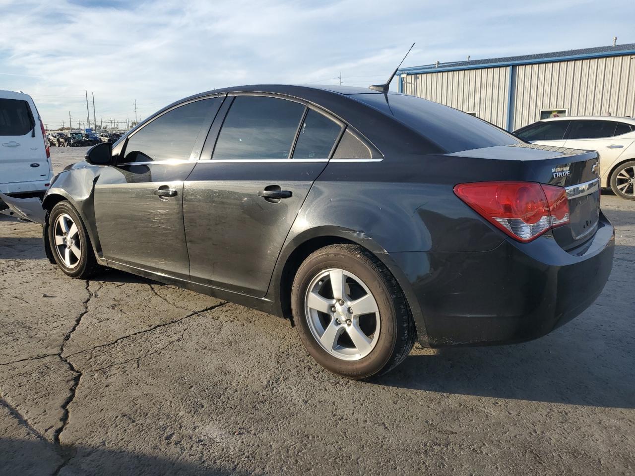 2014 Chevrolet Cruze - Image 2