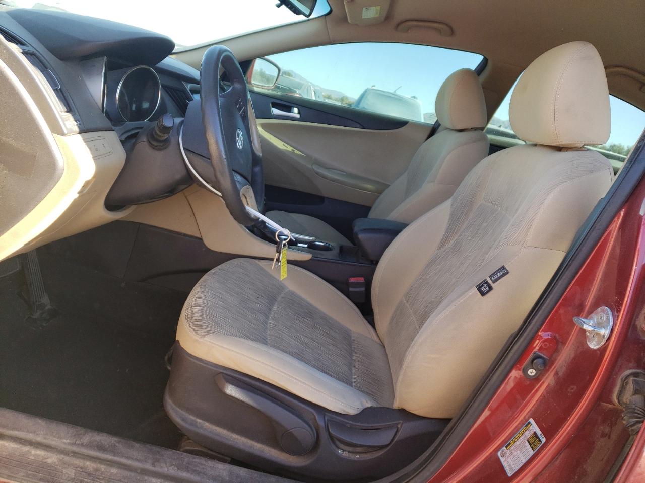 2012 Hyundai Sonata - Image 7
