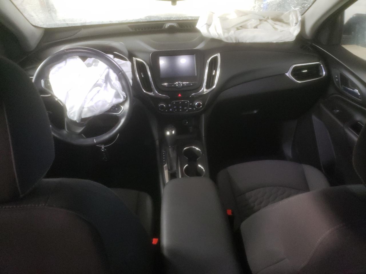 2018 Chevrolet Equinox - Image 8