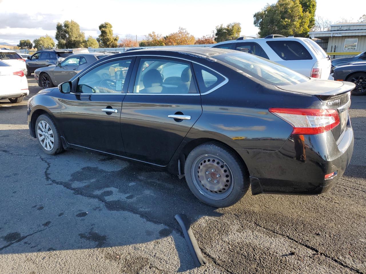 2015 Nissan Sentra - Image 2