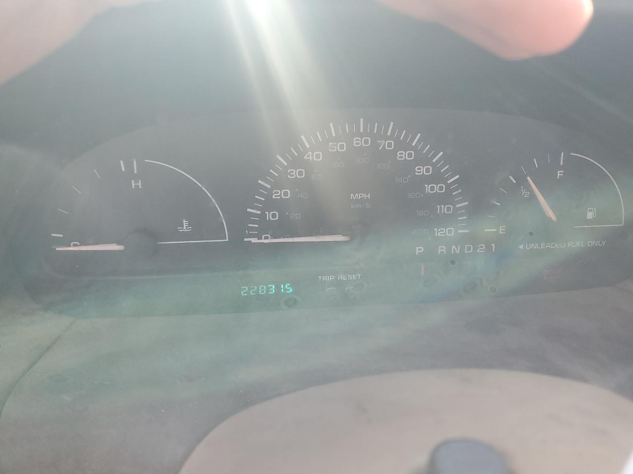 1997 Dodge Caravan - Image 9