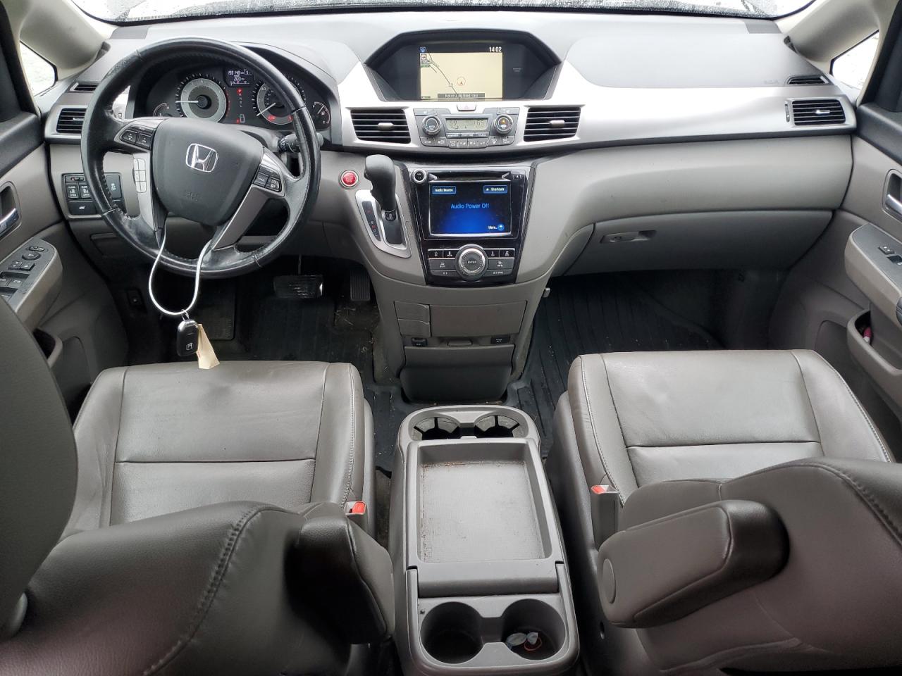 2015 Honda Odyssey - Image 8
