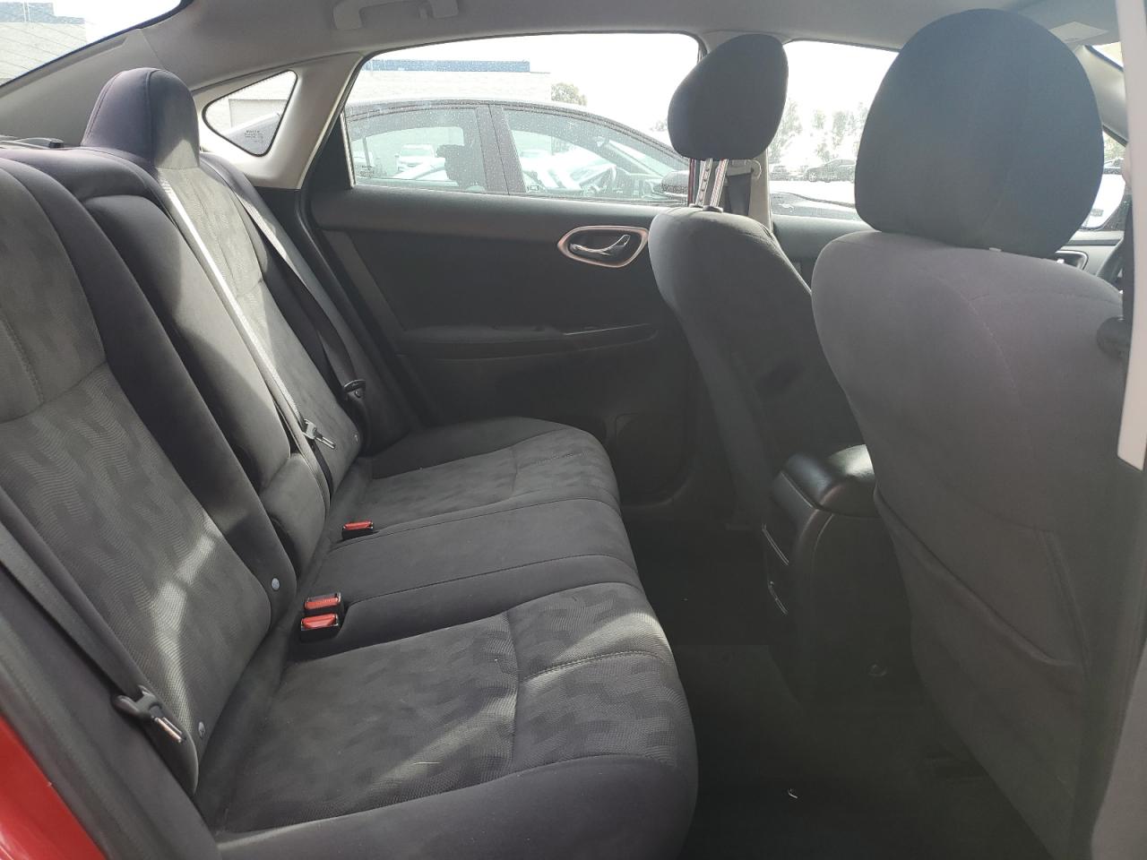 2013 Nissan Sentra - Image 10