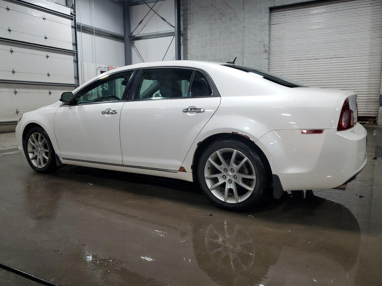 2011 Chevrolet Malibu - Image 2