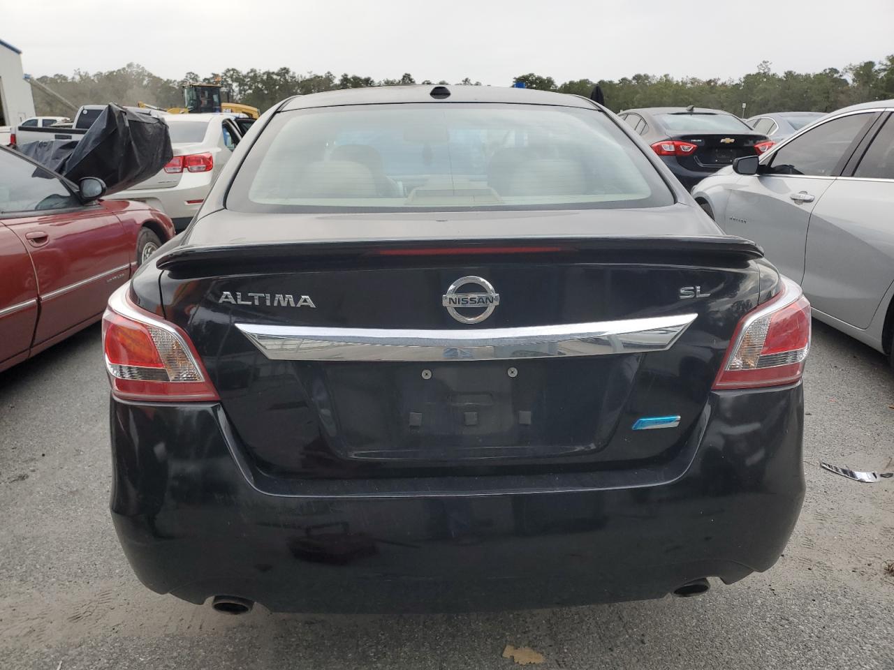2013 Nissan Altima - Image 2
