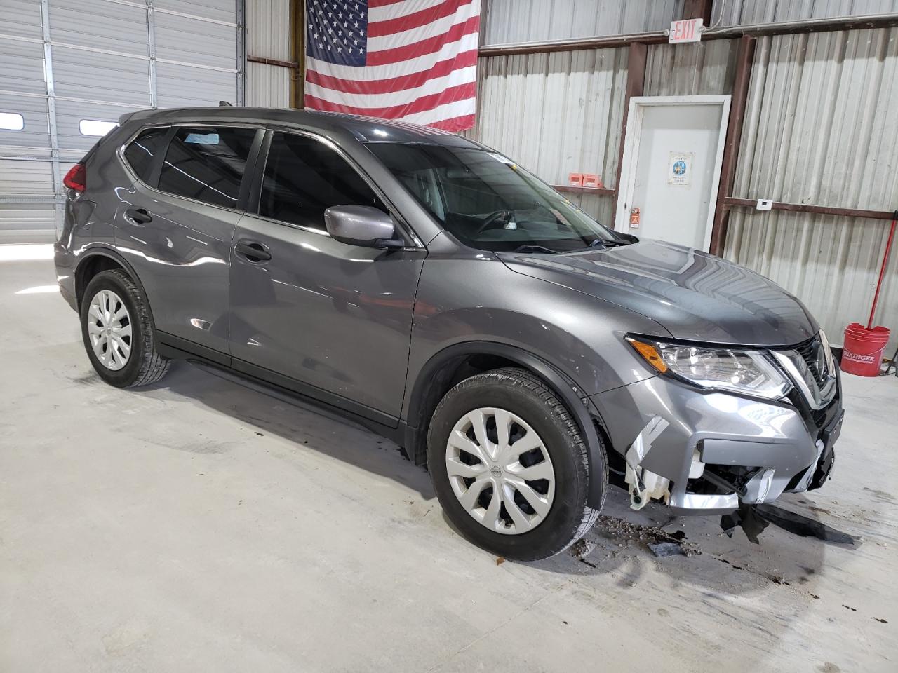 2018 Nissan Rogue - Image 4