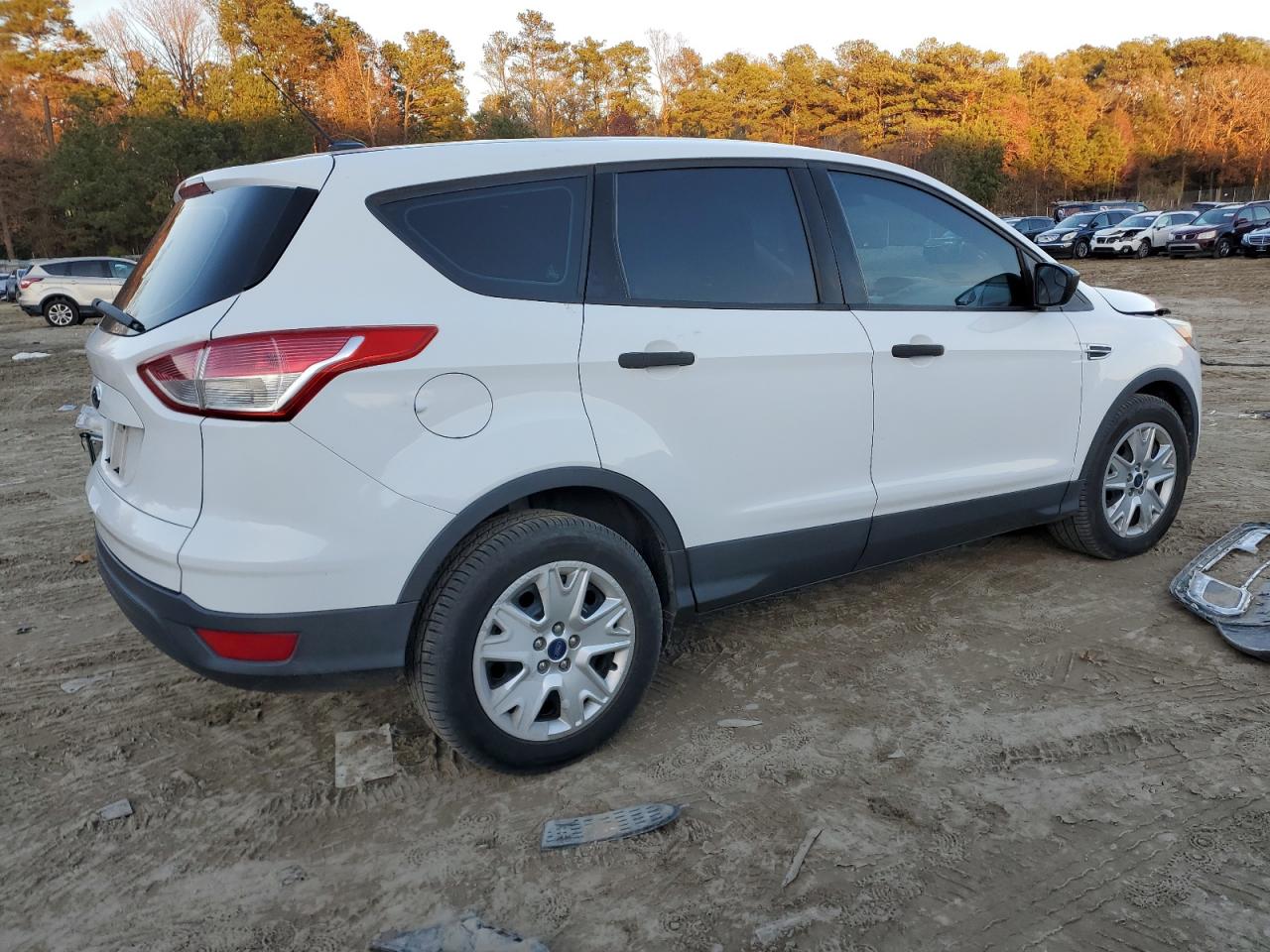 2016 Ford Escape - Image 3