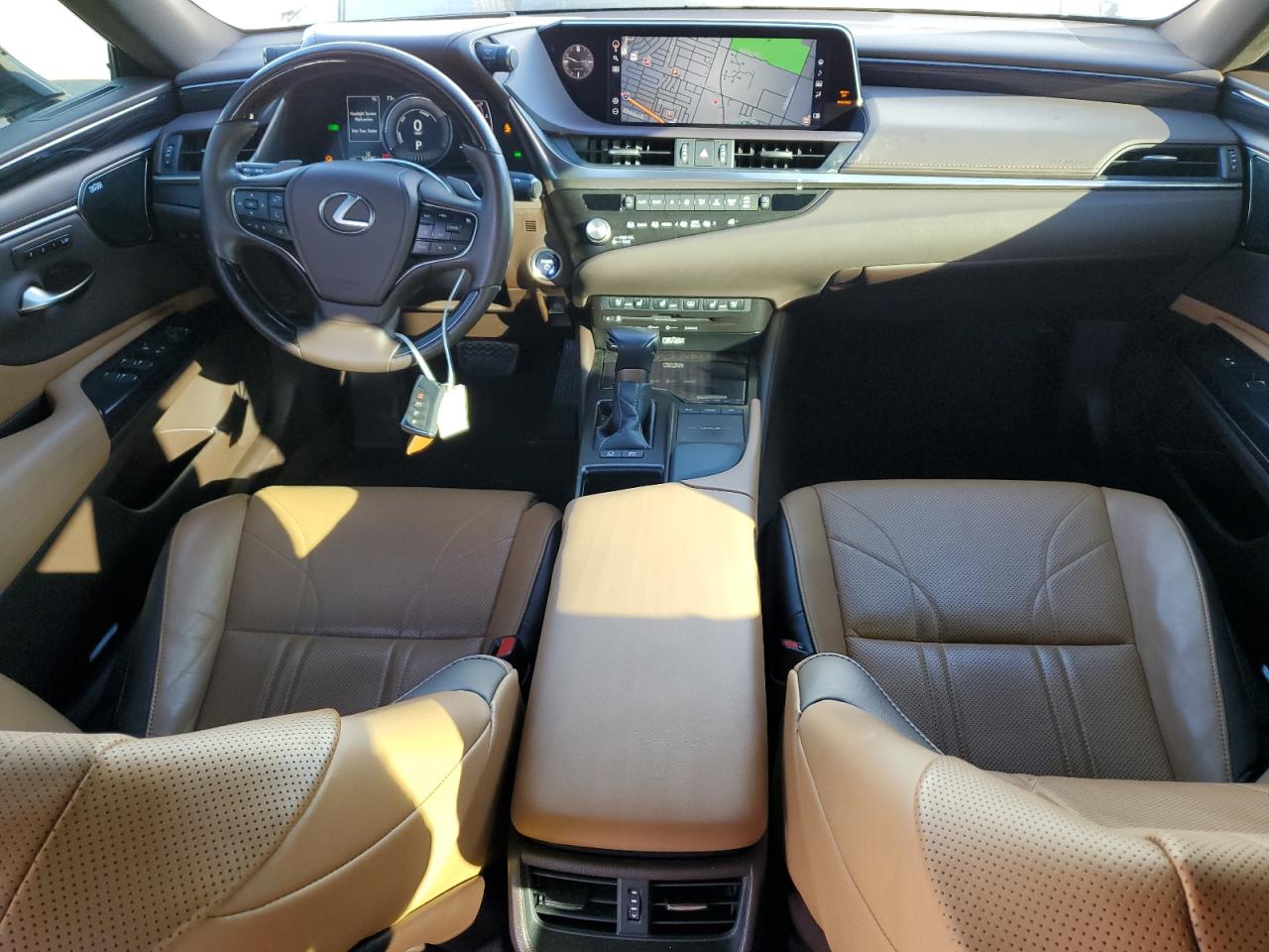 2021 Lexus ES - Image 8
