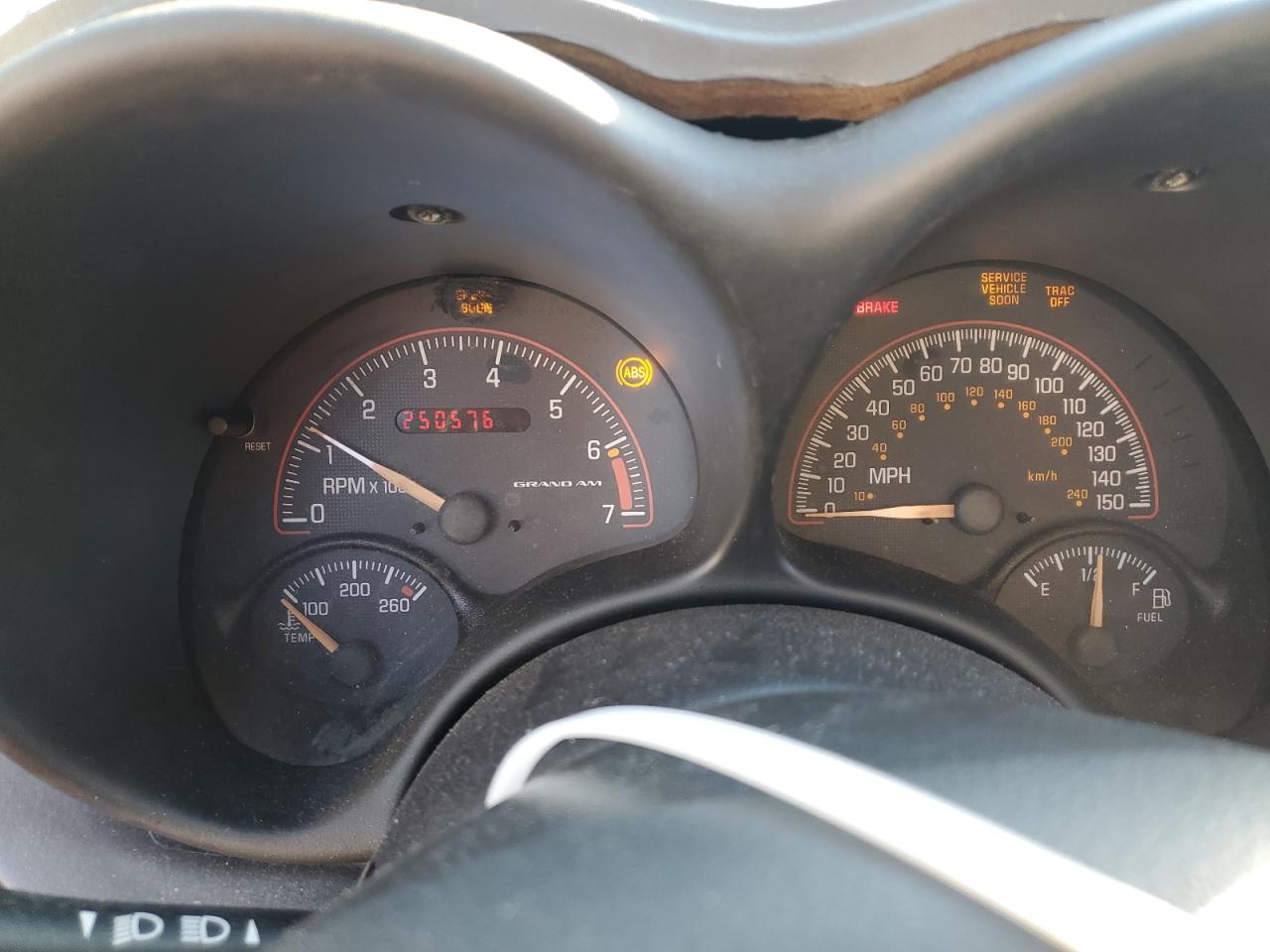 2003 Pontiac Grand AM - Image 9