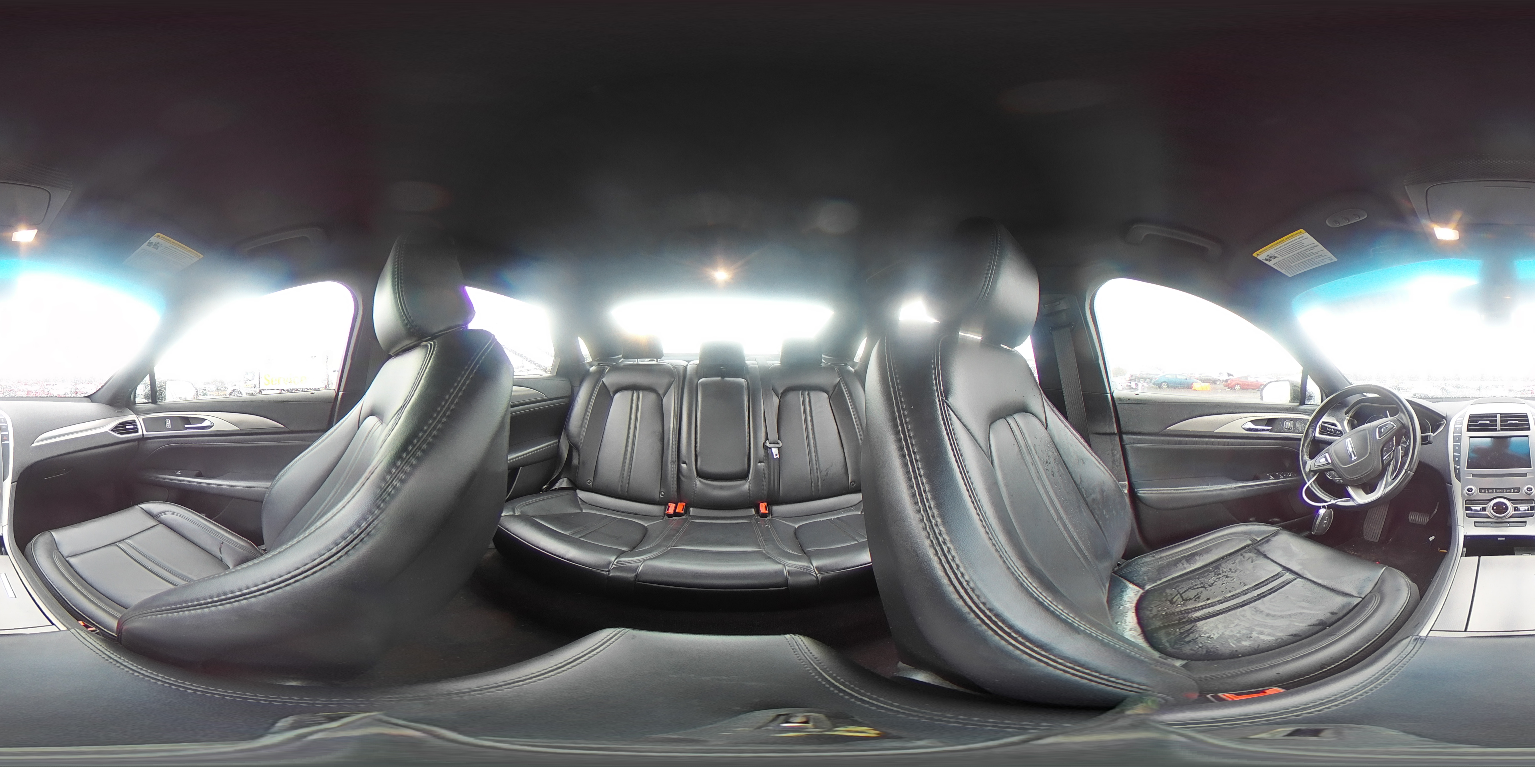 2020 Lincoln MKZ - Image 13