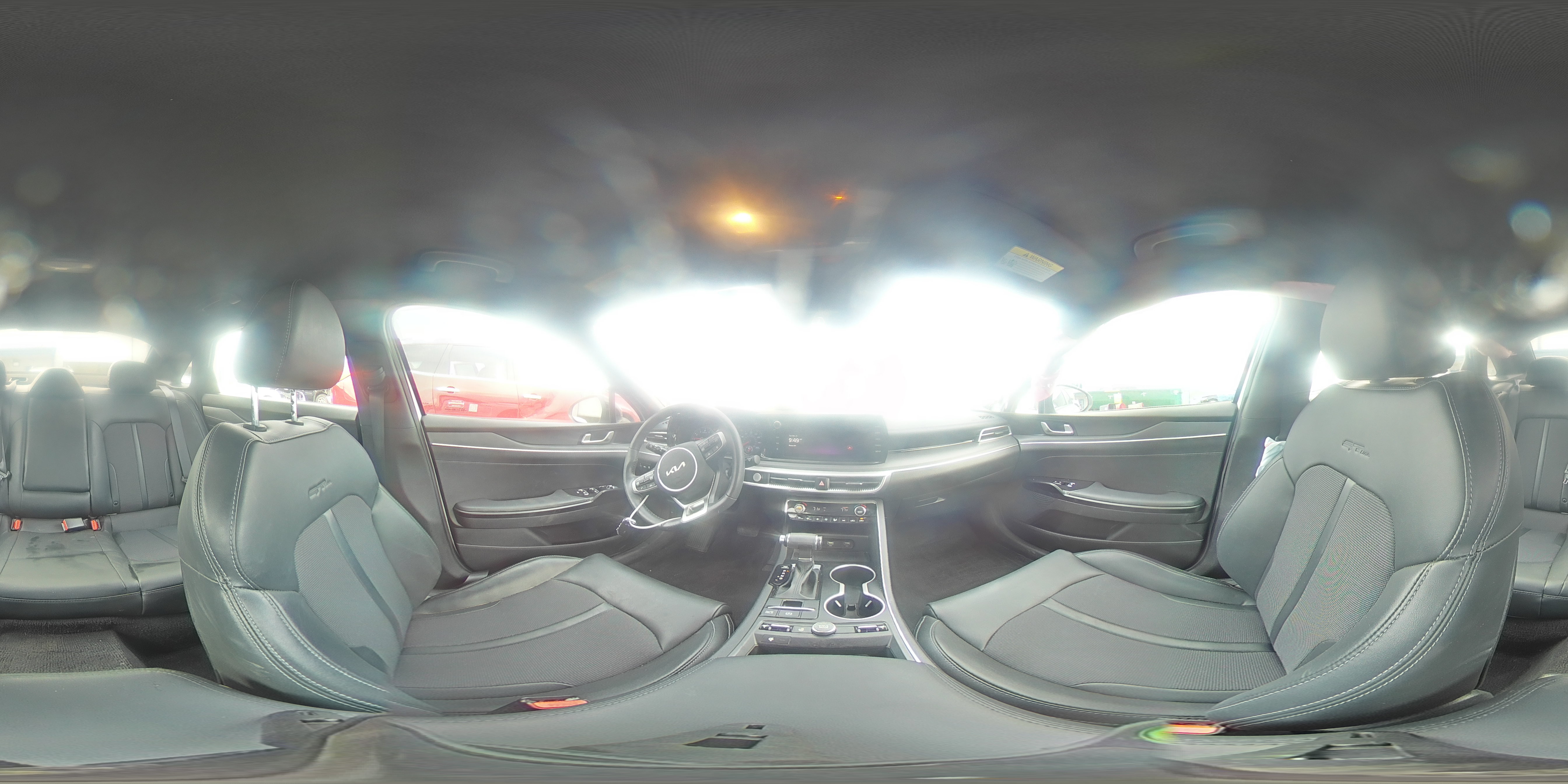 2023 Kia K5 - Image 14