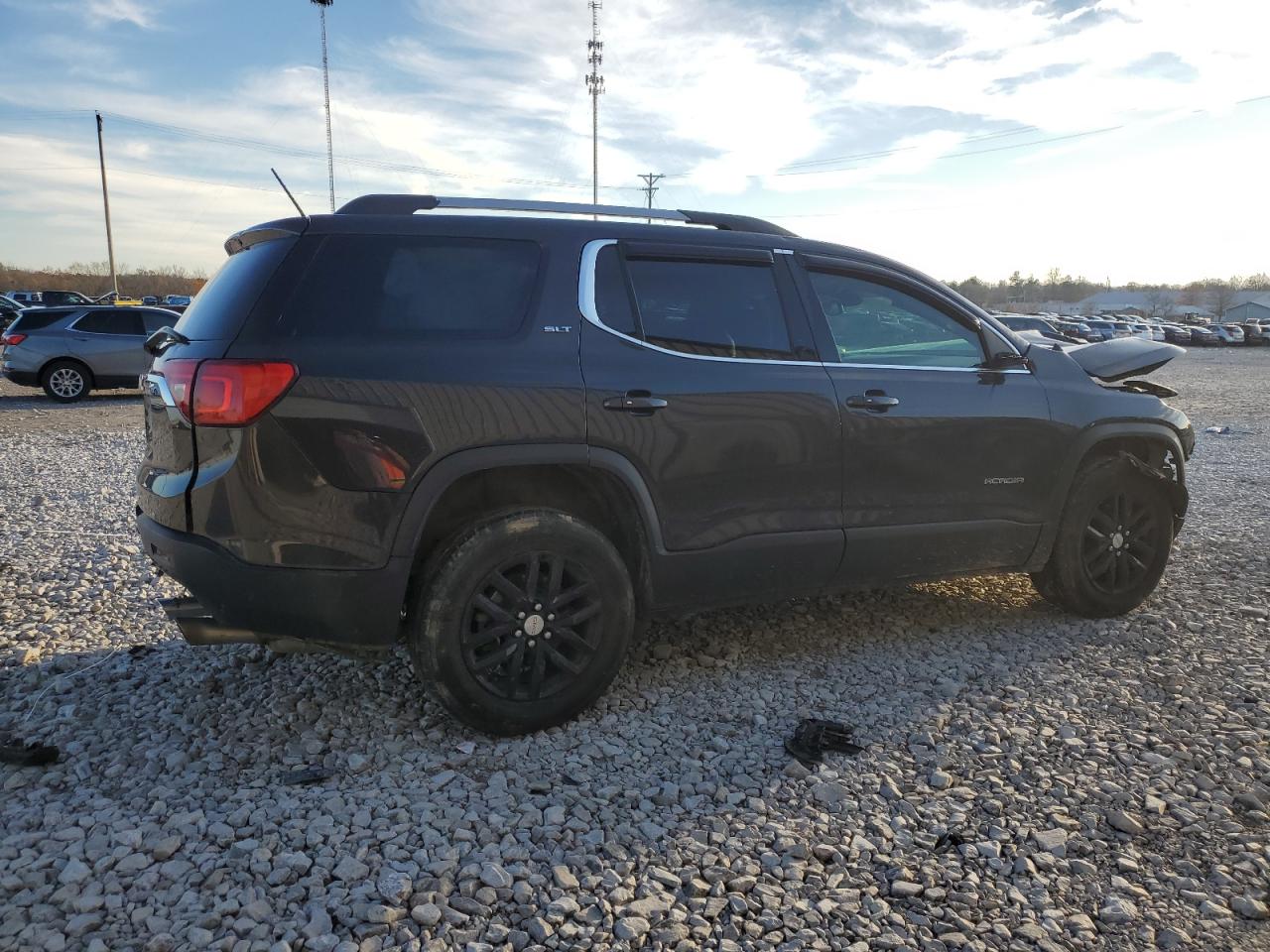 2018 GMC Acadia - Image 3
