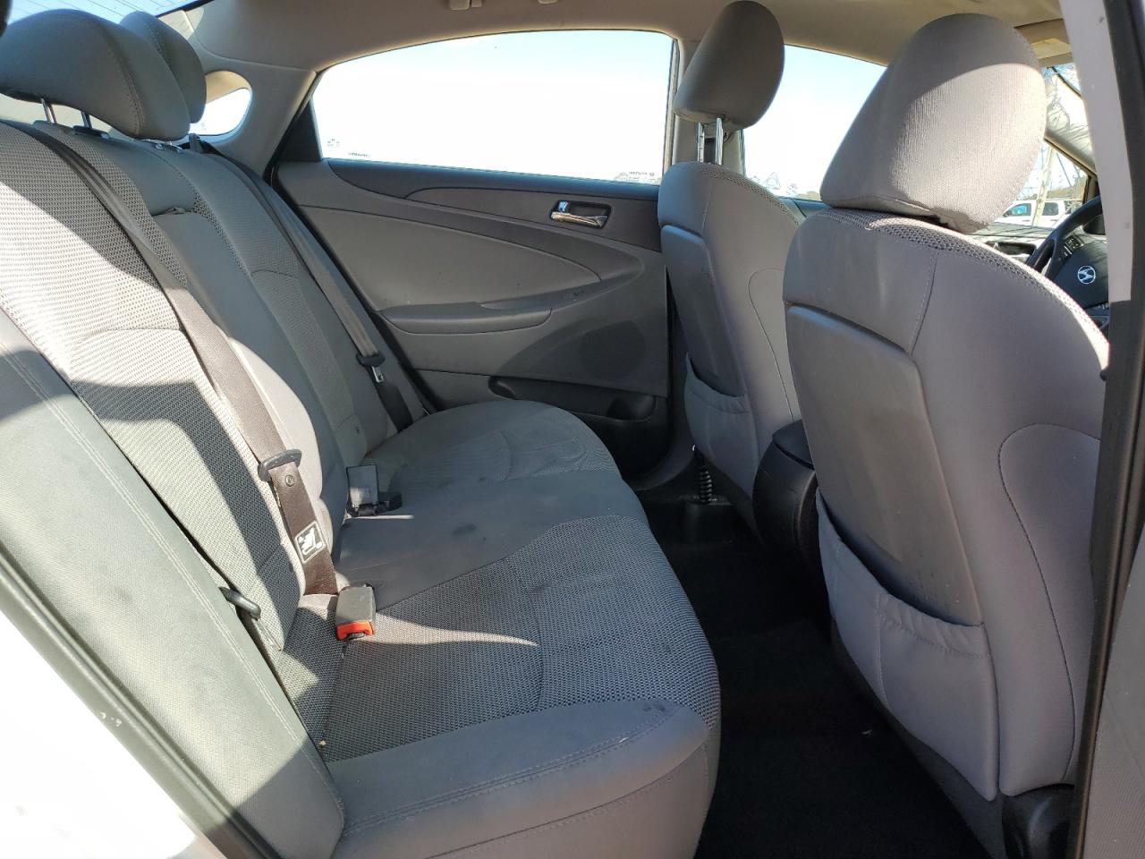 2014 Hyundai Sonata - Image 10