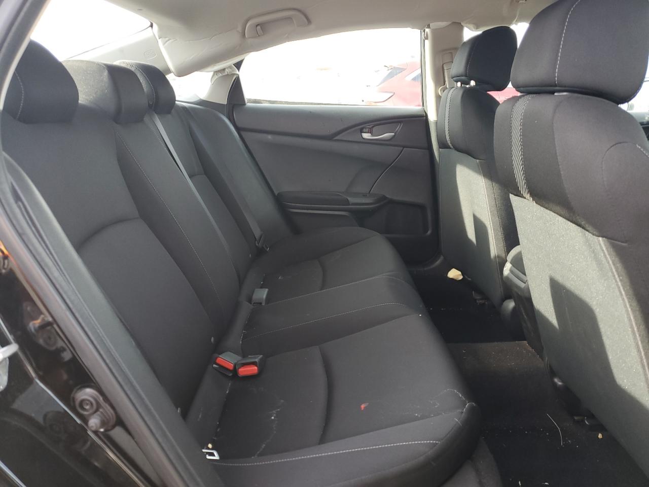 2018 Honda Civic - Image 11